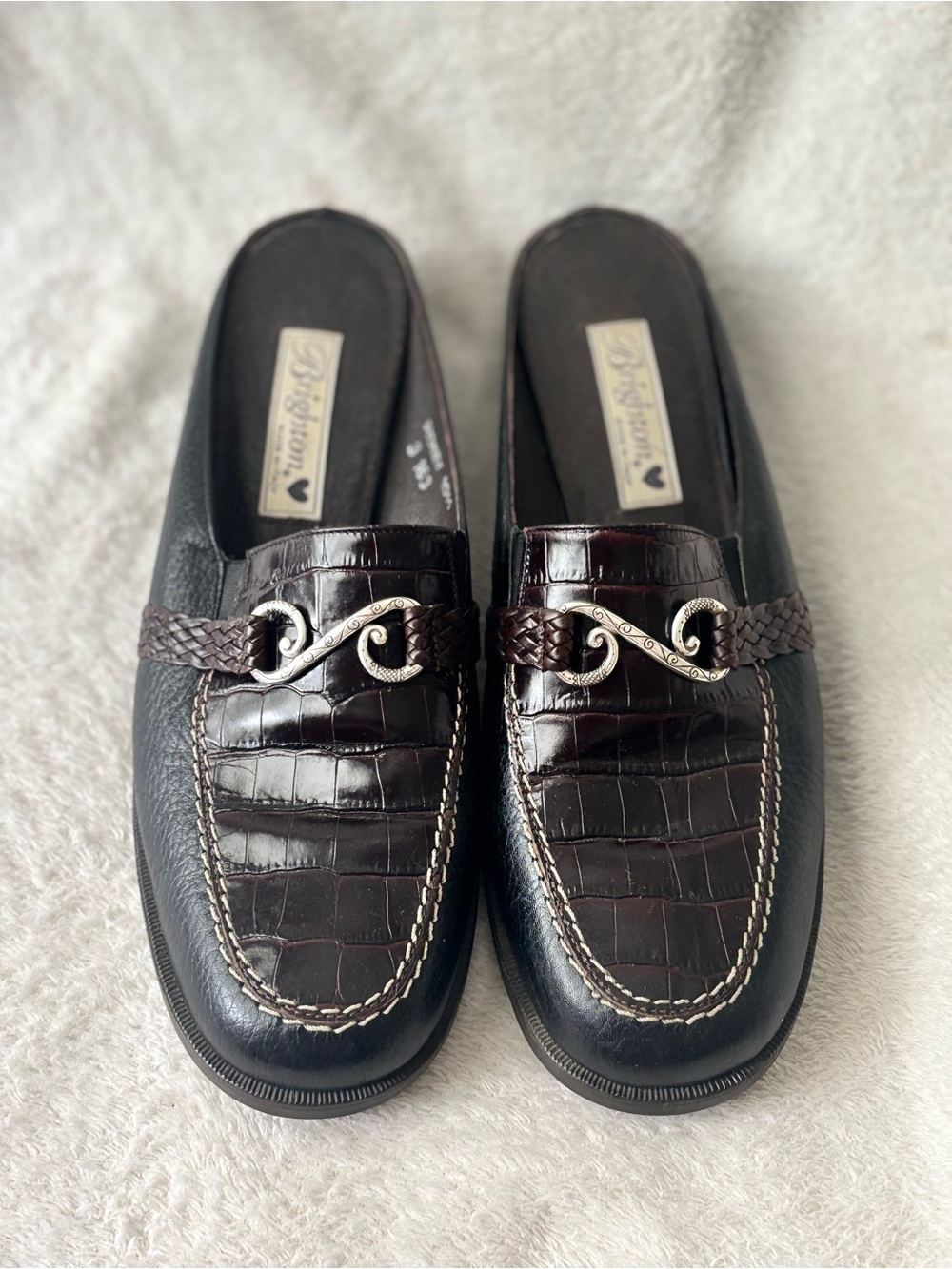 Brighton Women Dark Brown Croc-Embossed Leather Slip-On Loafers Size 10